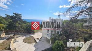 Дом 750м², 3-этажный, участок 26 сот.  