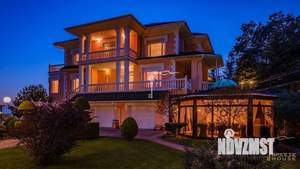 Дом 675м&sup2;, 2-этажный, участок 25 сот.  