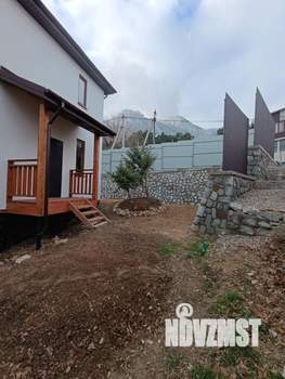 Дом 105м&sup2;, 2-этажный, участок 6 сот.  