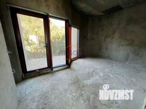 Дом 756м², 4-этажный, участок 11 сот.  