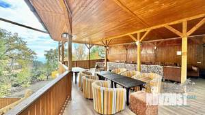 Дом 650м&sup2;, 4-этажный, участок 9 сот.  