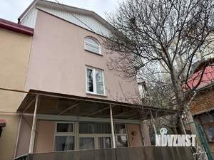 Дом 92м&sup2;, 2-этажный, участок 3 сот.  