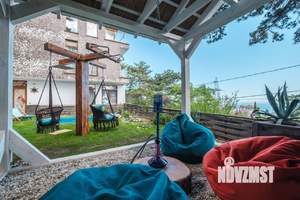 Коттедж 300м&sup2;, 3-этажный, участок 4 сот.  