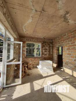 Дом 312м&sup2;, 3-этажный, участок 6 сот.  