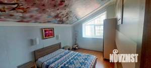 Дом 163м&sup2;, 3-этажный, участок 1 сот.  