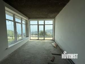 Дом 300м², 3-этажный, участок 6 сот.  