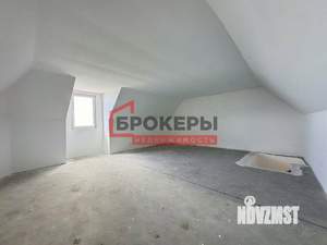 Дом 228м², 3-этажный, участок 5 сот.  
