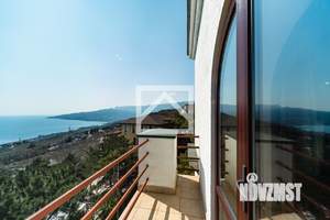 Дом 610м&sup2;, 5-этажный, участок 15 сот.  