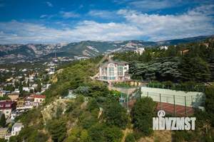 Дом 1500м², 5-этажный, участок 41 сот.  