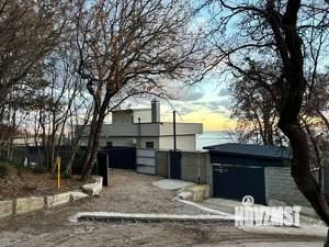 Дом 140м², 2-этажный, участок 4 сот.  