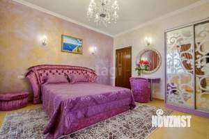 Дом 200м², 2-этажный, участок 3 сот.  