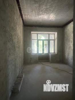 Дом 300м&sup2;, 2-этажный, участок 40 сот.  