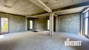 Коттедж 250м&sup2;, 3-этажный, участок 3 сот.  