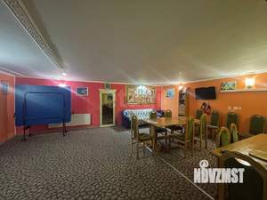Дом 750м², 3-этажный, участок 6 сот.  