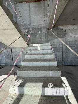 Дом 638м&sup2;, 4-этажный, участок 10 сот.  