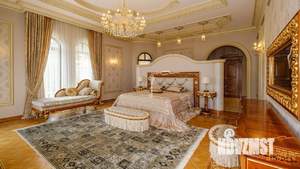 Дом 1140м², 3-этажный, участок 30 сот.  