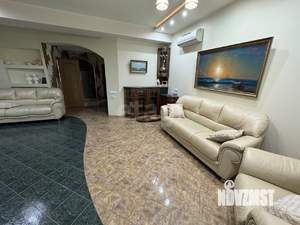 Таунхаус 150м², 2-этажный, участок 1 сот.  