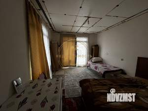 Дом 250м², 3-этажный, участок 4 сот.  