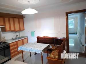 Дом 164м&sup2;, 3-этажный, участок 2 сот.  