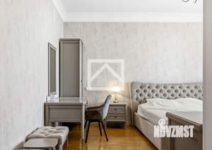 Дом 460м&sup2;, 3-этажный, участок 12 сот.  