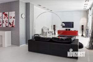 Дом 350м&sup2;, 2-этажный, участок 9 сот.  