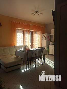 Дом 100м&sup2;, 3-этажный, участок 1 сот.  