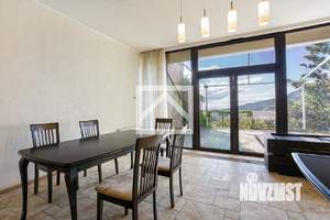 Таунхаус 260м&sup2;, 3-этажный, участок 4 сот.  