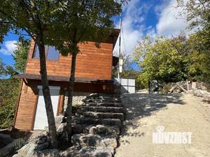 Дом 176м&sup2;, 2-этажный, участок 9 сот.  