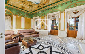 Дом 518м&sup2;, 4-этажный, участок 42 сот.  