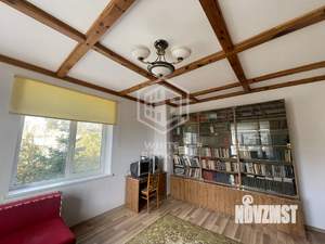 Дом 223м&sup2;, 3-этажный, участок 15 сот.  