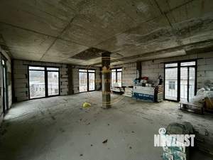 Дом 250м², 3-этажный, участок 4 сот.  