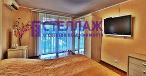 Дом 461м², 3-этажный, участок 8 сот.  