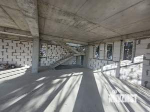 Коттедж 245м&sup2;, 3-этажный, участок 5 сот.  