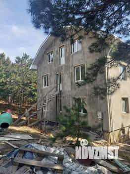 Дом 400м², 4-этажный, участок 6 сот.  