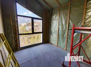 Дом 142м&sup2;, 3-этажный, участок 10 сот.  