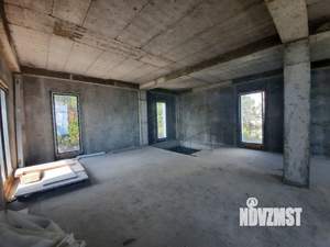 Дом 240м², 3-этажный, участок 3 сот.  