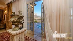 Дом 1250м², 4-этажный, участок 18 сот.  