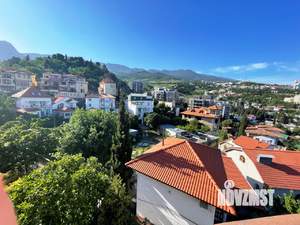 Коттедж 432м², 3-этажный, участок 6 сот.  