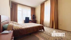 Дом 532м², 3-этажный, участок 9 сот.  