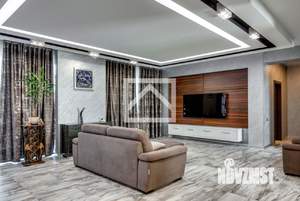 Дом 370м&sup2;, 2-этажный, участок 9 сот.  