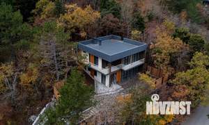 Коттедж 175м&sup2;, 2-этажный, участок 6 сот.  