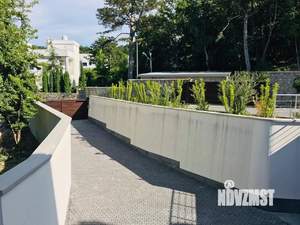 Дом 1200м², 3-этажный, участок 36 сот.  