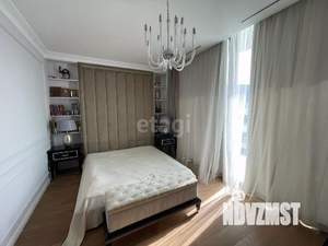 Дом 275м&sup2;, 2-этажный, участок 4 сот.  