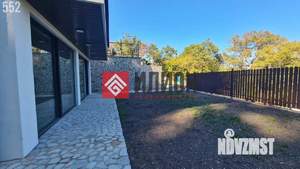 Дом 234м², 3-этажный, участок 8 сот.  