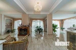 Дом 725м&sup2;, 3-этажный, участок 24 сот.  