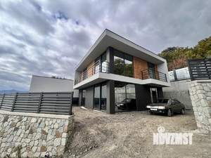 Дом 170м², 2-этажный, участок 4 сот.  