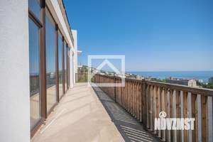 Дом 240м&sup2;, 3-этажный, участок 3 сот.  