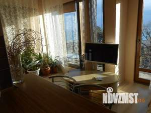 Дом 500м&sup2;, 6-этажный, участок 5 сот.  