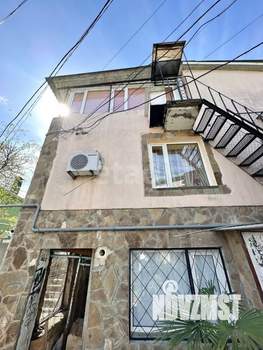 Дом 88м&sup2;, 3-этажный, участок 2 сот.  