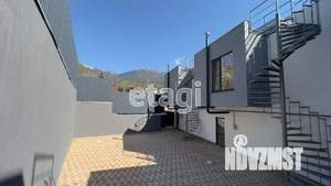 Таунхаус 191м², 3-этажный, участок 1 сот.  